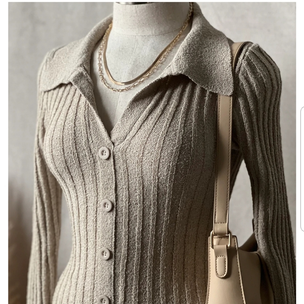 🆕️It Girl Collection//Oat Long Sleeve Button down Mini Dress - Picture 4 of 9